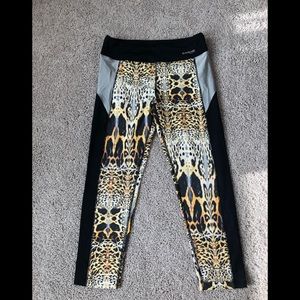 Bebe Sport Cheetah Luxe Leggings
